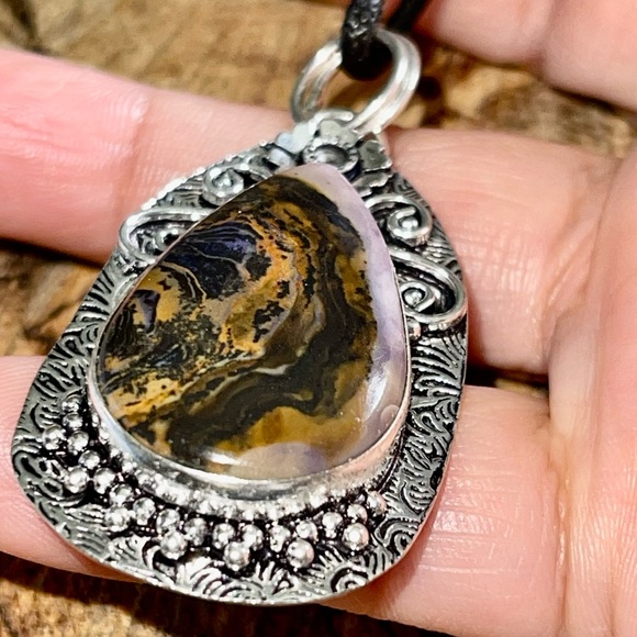 Stromatolite Pendant 2” - Picture 6 of 9